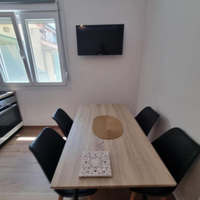 Thanos Apartment Ptolemaida Exterior foto